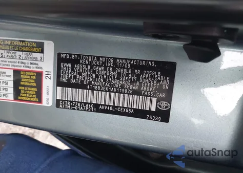 2010 Toyota Camry Hybrid from USA, damaged, VIN 4T1BB3EK1AU119826